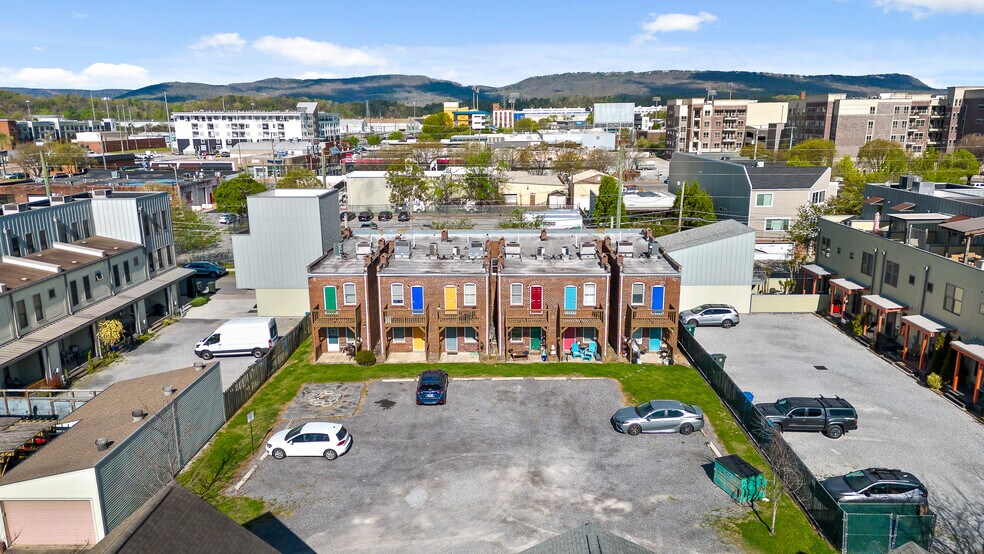 More Photos Of 1808 Cowart St, Chattanooga Apartments For Sale