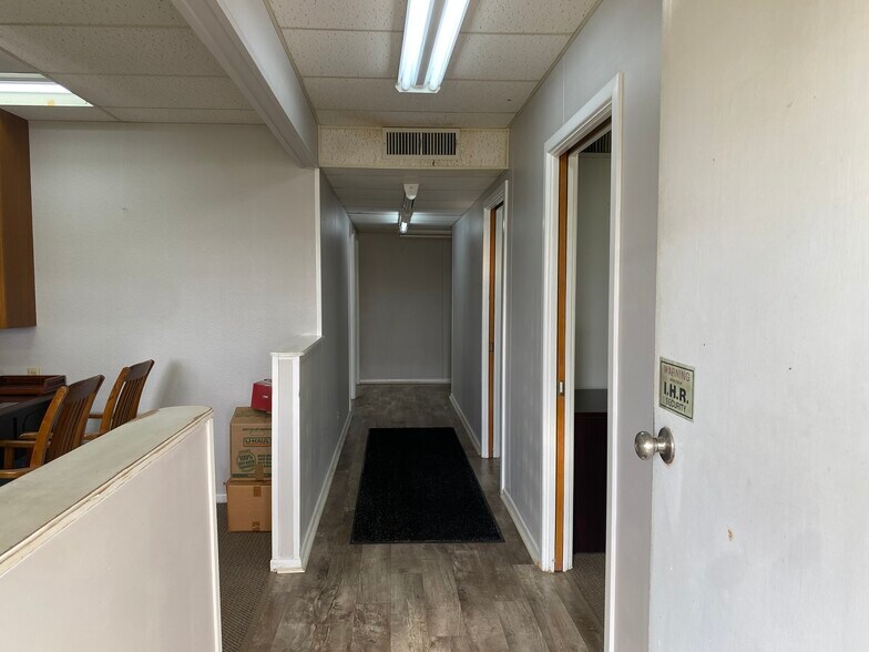More Photos Of 8051 Seymour Hwy, Wichita Falls Warehouse For Lease