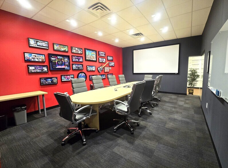 More Photos Of 1180 McDermott Dr, West Chester Office For Lease