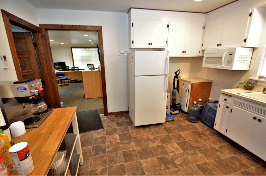 More Photos Of 12160 Spanaway Loop Rd S, Tacoma Contractor Storage Yard For Lease