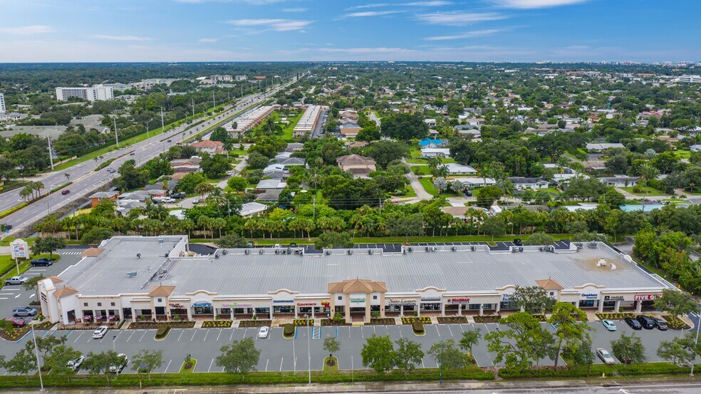 More Photos Of 1410 Pine Ridge Rd, Naples Unknown For Lease