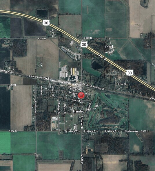 More Photos Of 4 Davis St, Hamlet Restaurant For Sale