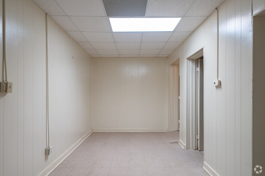 More Photos Of 322 Laurel St, La Marque Freestanding For Sale