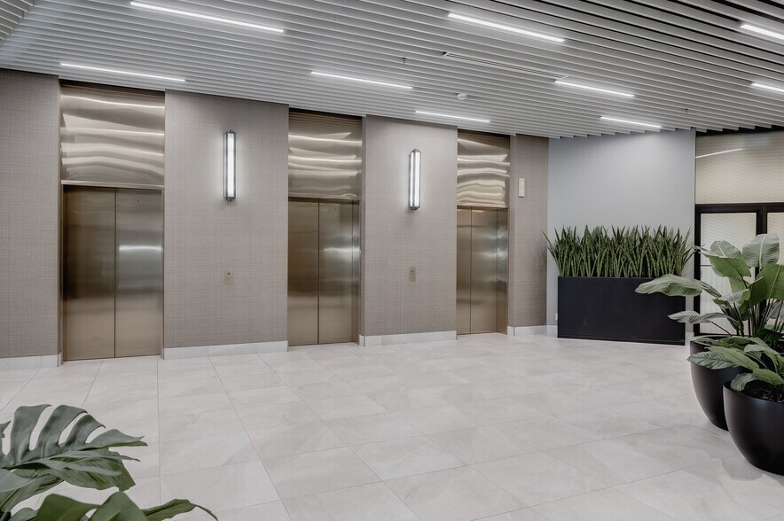 More Photos Of 815 Hastings St, Vancouver Office For Lease