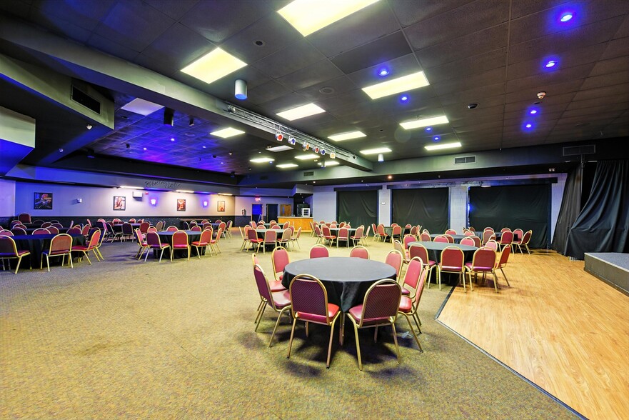 More Photos Of 9660 Dry Fork Rd, Harrison Theater Concert Hall For Sale