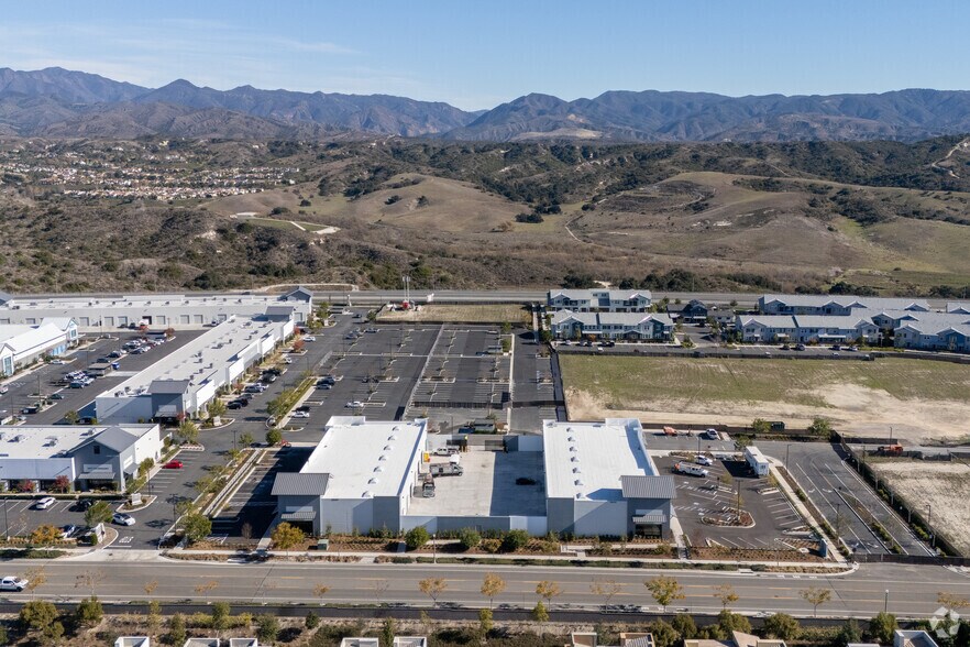 More Photos Of 28650 Airoso St, Rancho Mission Viejo Unknown For Lease