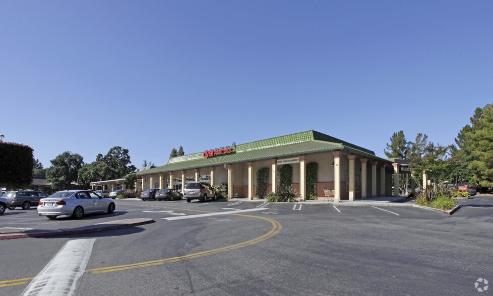 More Photos Of 325 Sharon Park Dr, Menlo Park Unknown For Lease