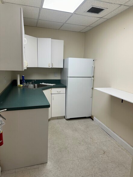 More Photos Of 640 Belle Terre Rd, Port Jefferson Medical For Lease