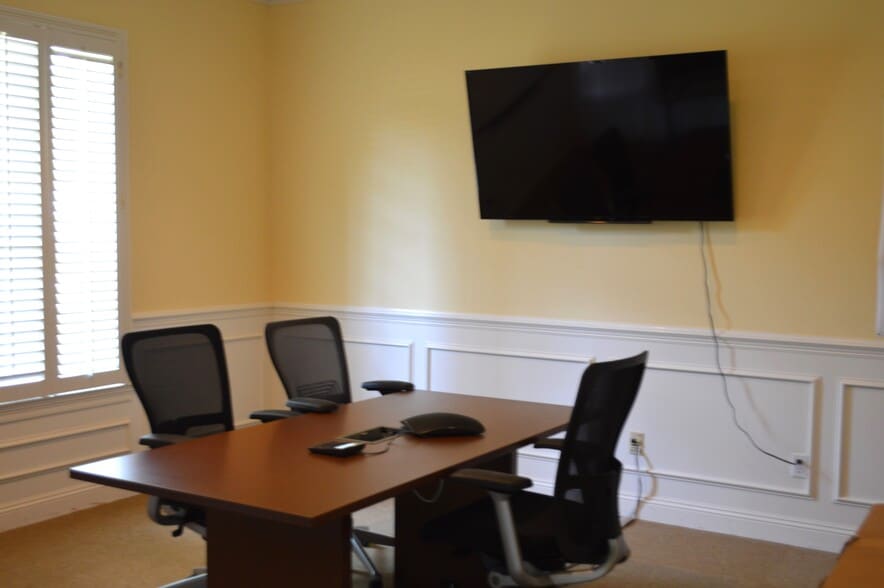 More Photos Of 4595 Spanish Trl, Pensacola Medical For Lease