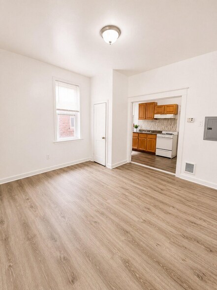 More Photos Of 7020 Woodland Ave, Philadelphia Apartments For Sale