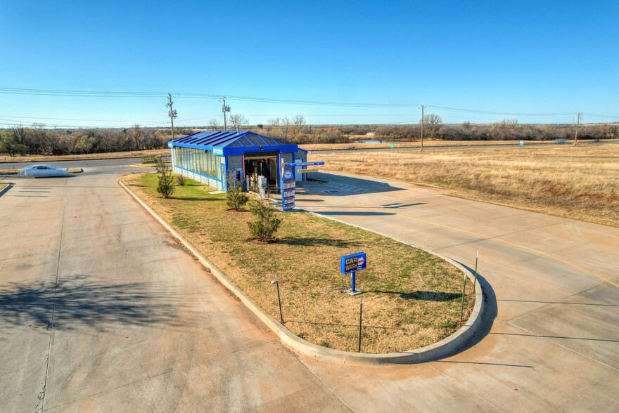 Primary Photo Of 13400 Piedmont rd, Yukon Carwash For Sale