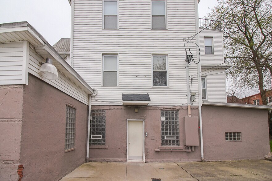 More Photos Of 3634 Bosworth Rd, Cleveland Apartments For Sale