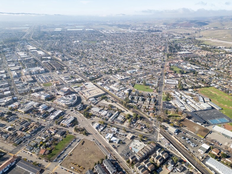 More Photos Of 2653 Old 1st St, Livermore Auto Repair For Sale