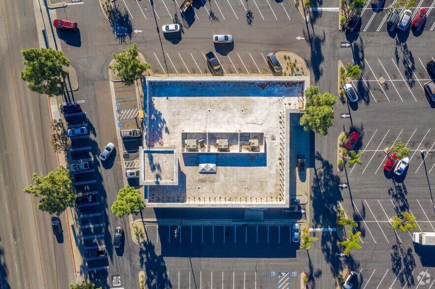 More Photos Of 403 N Escondido Blvd, Escondido Freestanding For Sale