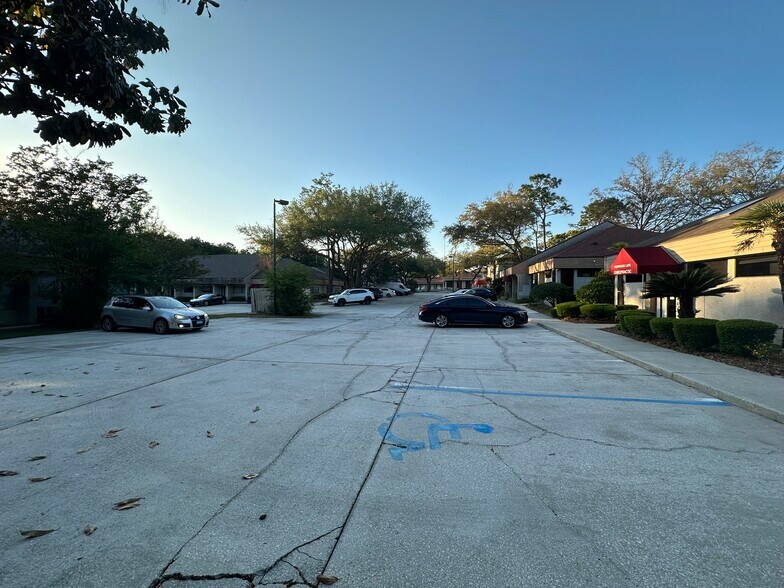 More Photos Of 4540 Southside Blvd, Jacksonville Medical For Lease