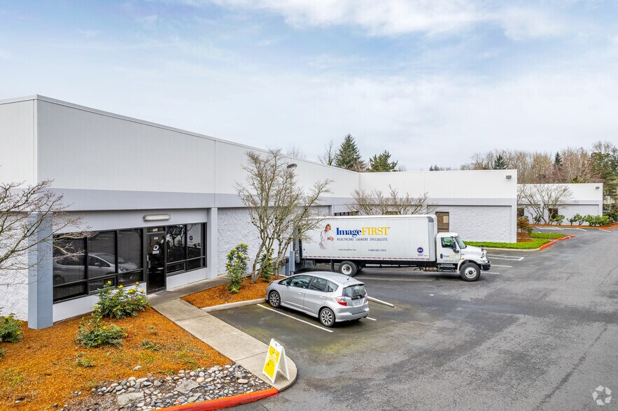 More Photos Of 6600 NE 78th Ct, Portland Warehouse For Lease