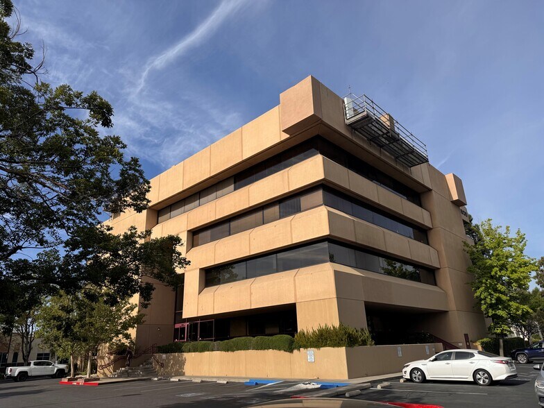 More Photos Of 1805 N California St, Stockton Medical For Sale