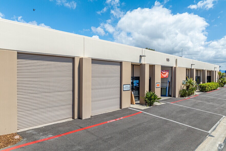 More Photos Of 105 W 35th St, National City Unknown For Lease