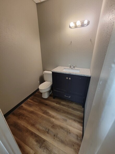 More Photos Of 3601 N Stateline Ave, Texarkana General Retail For Lease