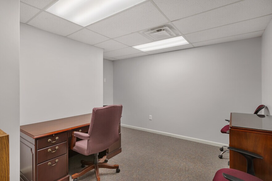 More Photos Of 5758 Cooley Lake Rd, Waterford Daycare Center For Sale