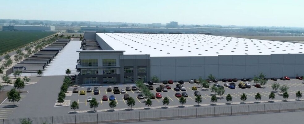 Primary Photo Of SWC Avenue Plaza Dr, Visalia Industrial For Lease
