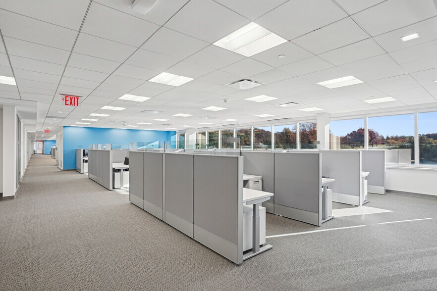 More Photos Of 48 S Service Rd, Melville Office For Lease