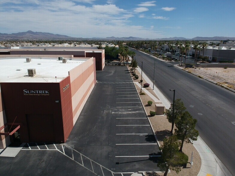 More Photos Of 6560 Spencer & E Sunset St, Las Vegas Warehouse For Lease