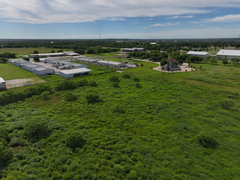 More Photos Of 1312 Weatherford Hwy, Granbury Land For Sale