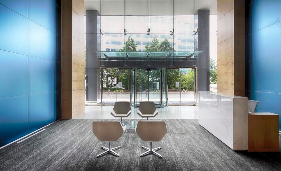 More Photos Of 2187 Atlantic St, Stamford Office For Lease