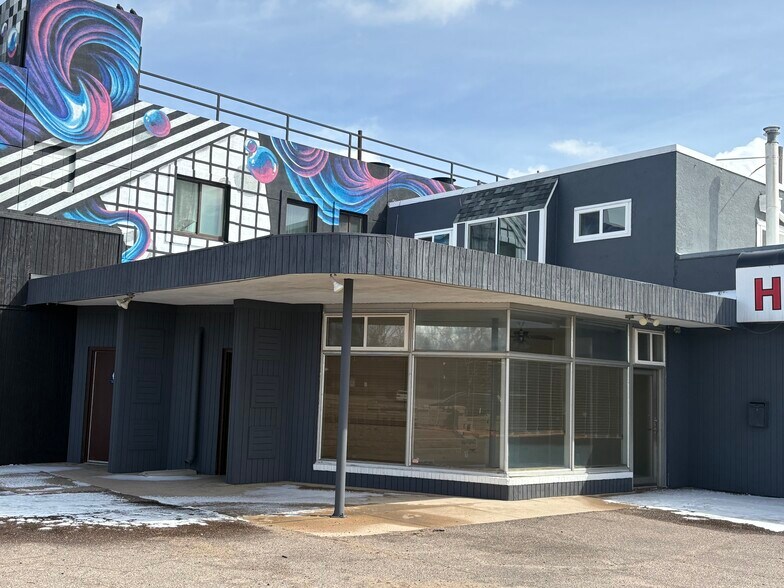 More Photos Of 601 E Lincolnway, Cheyenne Storefront Retail Residential For Sale