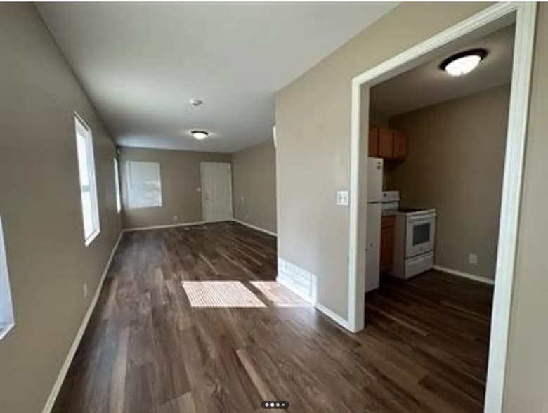 More Photos Of 1645 S Hydraulic St, Wichita Apartments For Sale