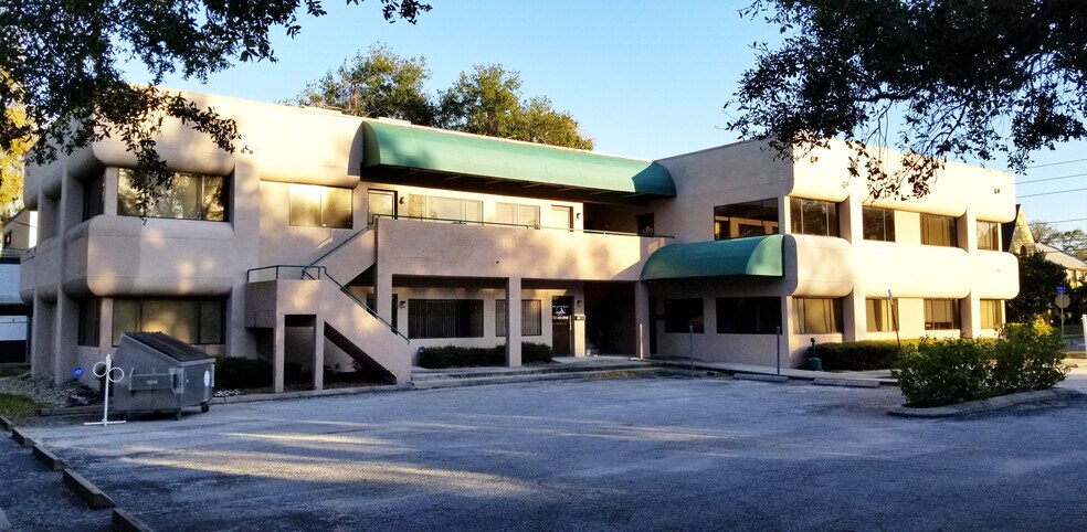 More Photos Of 912 Drew St, Clearwater Office For Lease