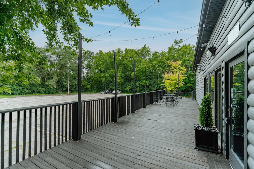 More Photos Of 32400 Geneva Rd, Salem General Retail For Sale
