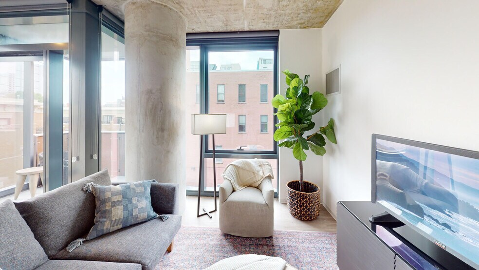 More Photos Of 1717 S Michigan Ave, Chicago Apartments For Lease