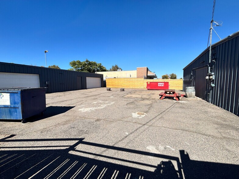 More Photos Of 4575-4577 Pecos St, Denver Flex For Lease