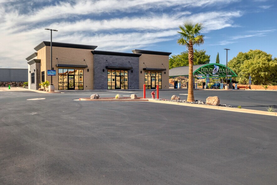 More Photos Of 147 Washington Pkwy, Washington Restaurant For Lease