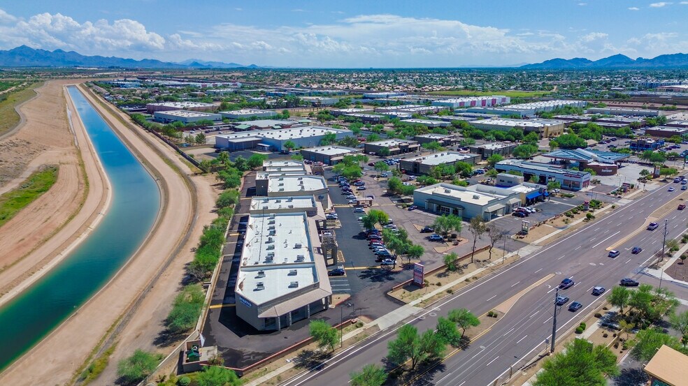 More Photos Of 21043 N Cave Creek Rd, Phoenix Storefront For Lease