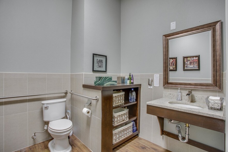 More Photos Of 2960 Long Prairie Rd, Flower Mound Medical For Lease