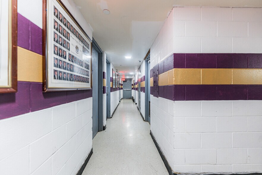 More Photos Of 919 Greenbrier Rd, Dekalb Apartments For Sale