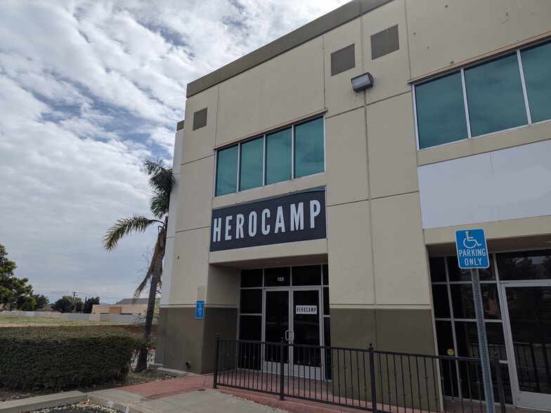 More Photos Of 14189 Foothill Blvd, Fontana Showroom For Lease