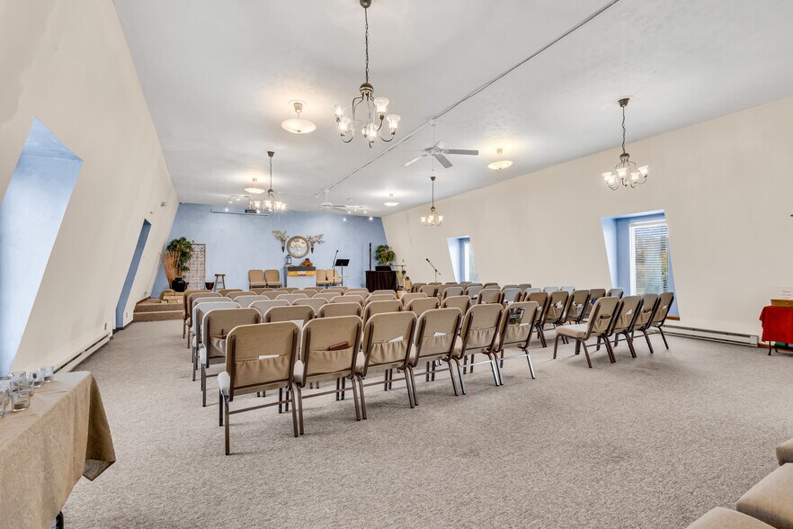 More Photos Of 4277 Columbus Pike, Delaware Religious Facility For Sale