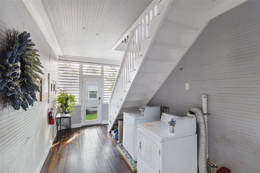 More Photos Of 201 Palmetto St, New Smyrna Beach Apartments For Sale