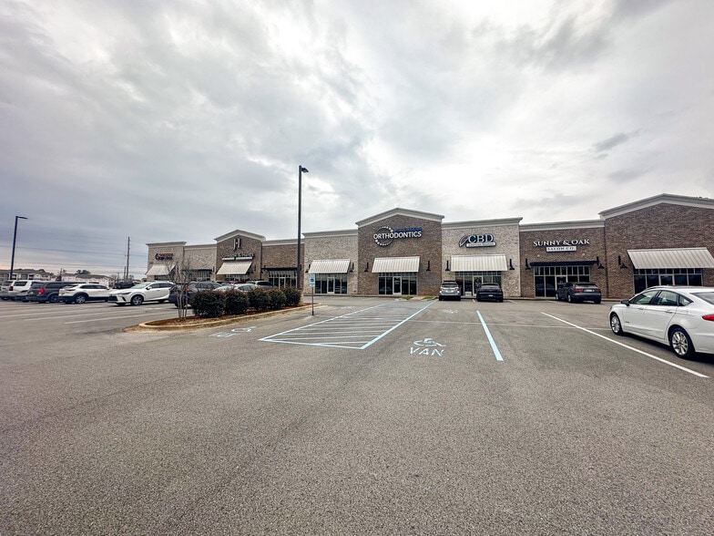 More Photos Of 8490 Hwy 72 W, Madison General Retail For Lease