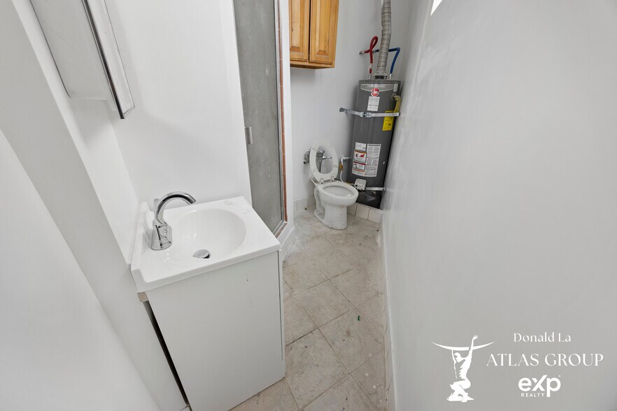 More Photos Of 2407 Lee Ave, South El Monte Flex For Sale
