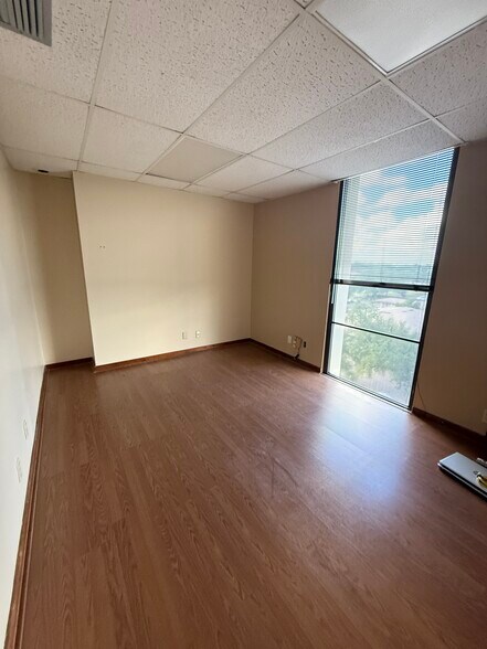 More Photos Of 13801 Bruce B Downs Blvd, Tampa Medical For Lease