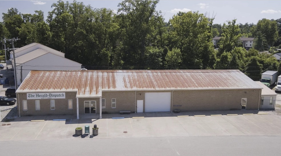 Primary Photo Of 347 Braley Rd, Huntington Flex For Sale