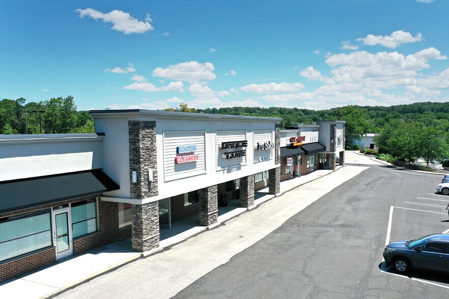 More Photos Of 1650 Dreshertown Rd, Dresher Unknown For Lease