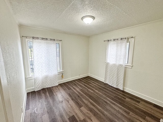 More Photos Of 1700 W 60th St, Los Angeles Multifamily For Sale