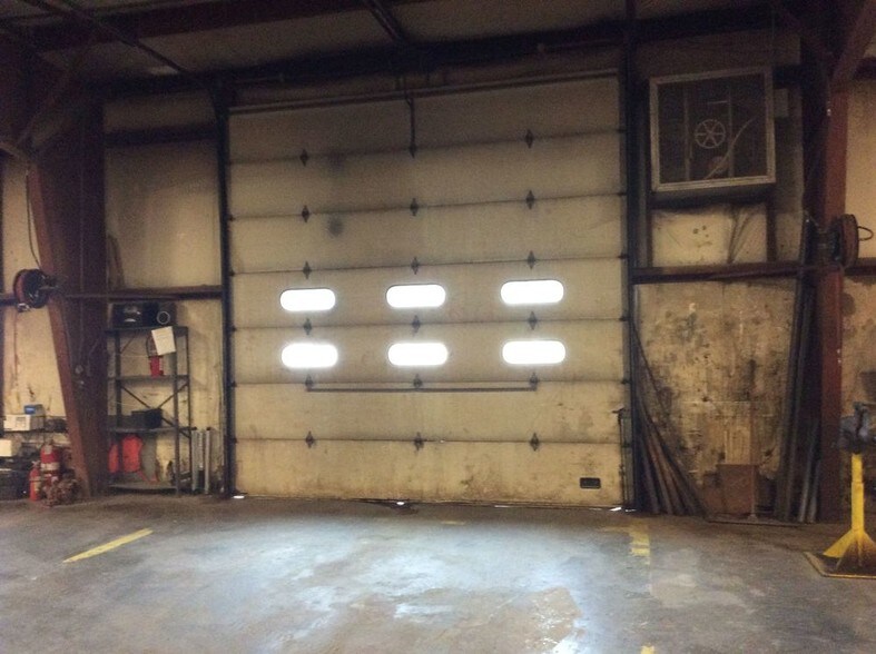 More Photos Of 14 Sewer Plant Rd, Buckhannon Warehouse For Lease