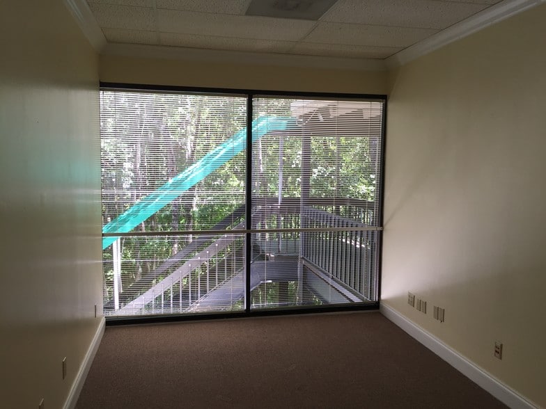 More Photos Of 2301 Park Ave, Orange Park Coworking Space